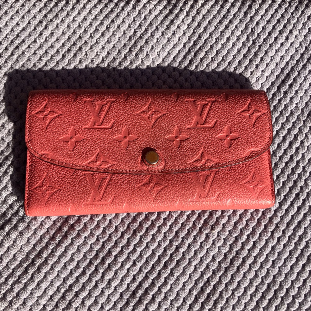 Authentic Louis Vuitton Emelie Wallet